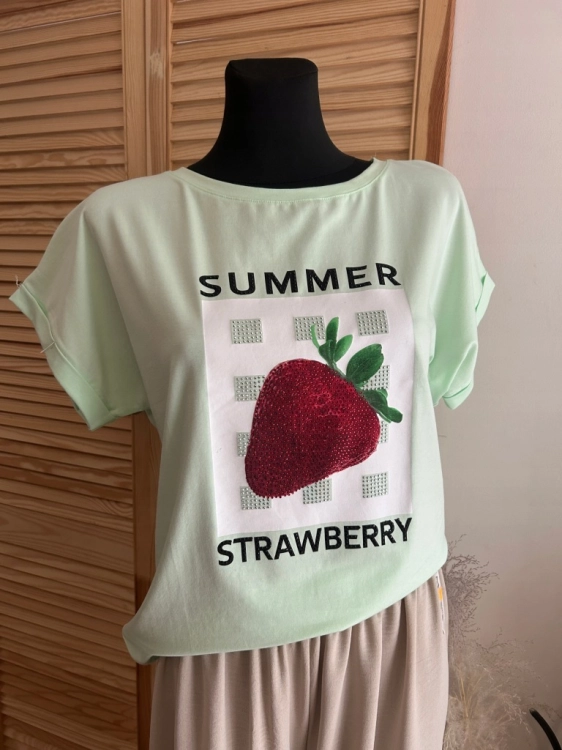Koszulka damska MEGI Truskawka modny i wygodny basic Tshirt Miętowa s/m