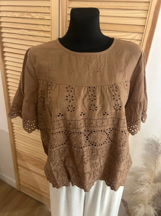 Bluzka damska z koronki lekka Letnia Falbanki Boho Brązowa Brunatna
