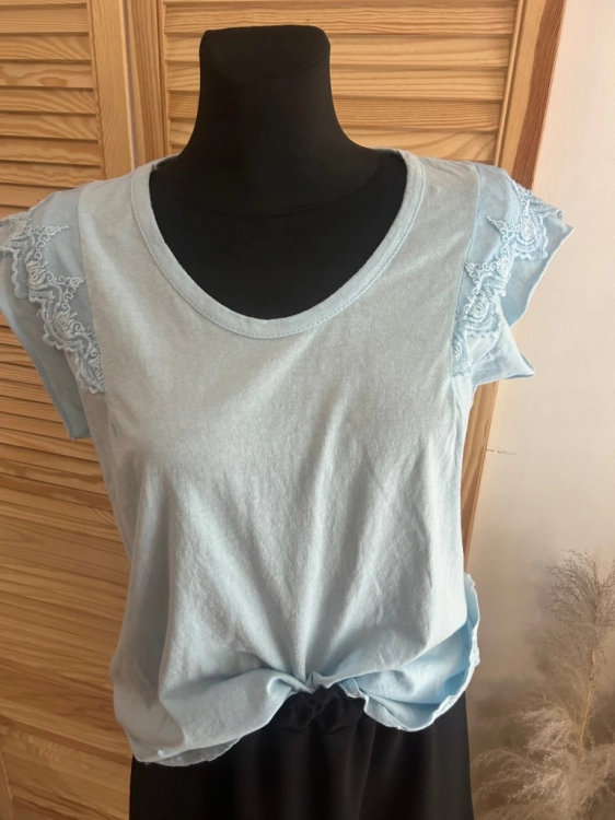 Bluzka damska bawełniana Letnia Tshirt Z koronką Romantyczna Niebieska