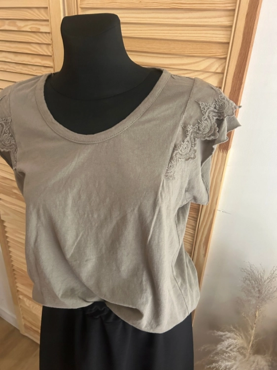 Bluzka damska bawełniana Letnia Tshirt Z koronką Romantyczna Beżowa Ciemna