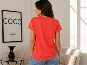 Koszulka damska T-Shirt MOTION z wisienkami serek klasyczna Czerwona