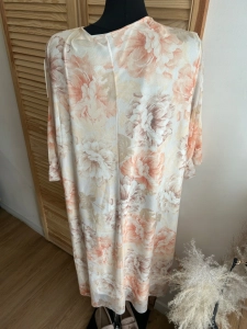 Sukienka z siateczki w kwiaty zwiewna luźna oversize Plus Size beżowa