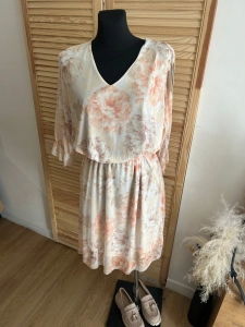 Sukienka z siateczki w kwiaty zwiewna luźna oversize Plus Size beżowa