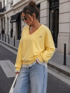 Stylowa bluza damska Masełkowa z koronką Luźna żółta