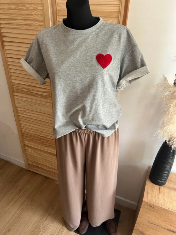 Bluzka Koszulka damska T-Shirt z Serduszkiem Serce Bawełniana Szara