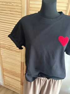 Bluzka Koszulka damska T-Shirt z Serduszkiem Serce Bawełniana Czarna