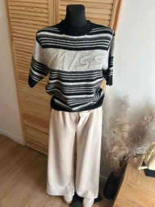 Sweter damski MISS modny krótki rękaw miękki jasny szary grafit