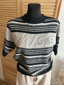 Sweter damski MISS modny krótki rękaw miękki jasny szary grafit