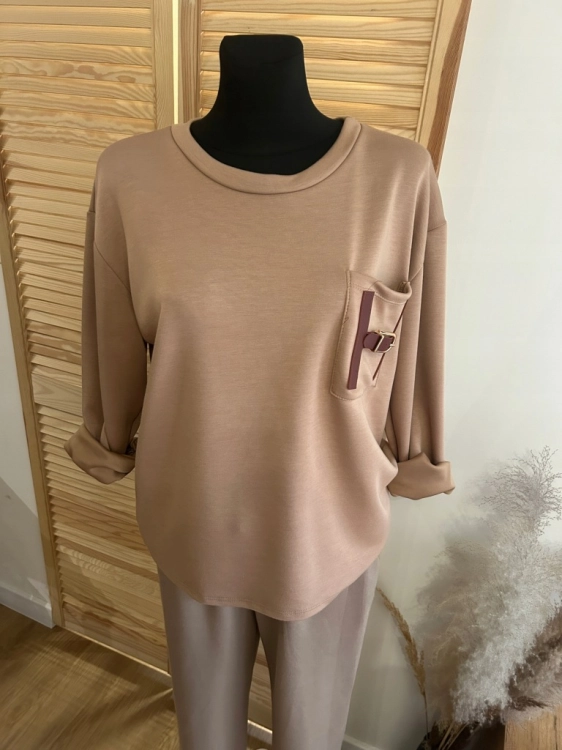 Bluzka Bluza damska oversize z kieszonką masełkowa casual beżowa karmelowa