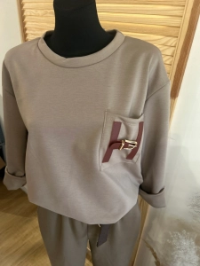 Bluzka Bluza damska oversize z kieszonką masełkowa casual beżowa nude