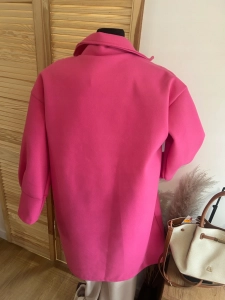 Płaszcz damski oversize – elegancki płaszcz wiosenny różowy fuksja
