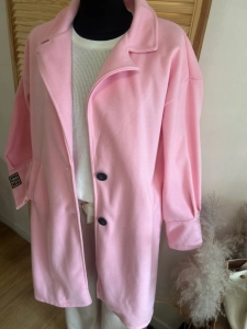 Płaszcz damski oversize – elegancki płaszcz wiosenny różowy jasny landrynka