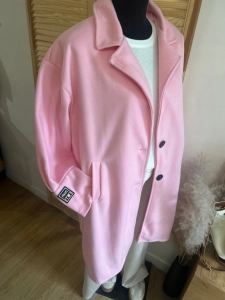 Płaszcz damski oversize – elegancki płaszcz wiosenny różowy jasny landrynka