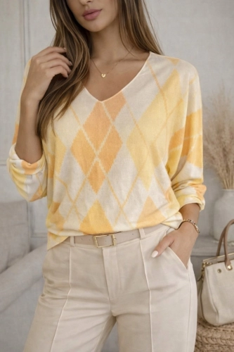 Bluzka Damska Serek w Romby Elegancka Sweter Lekki Casual Modna Żółta
