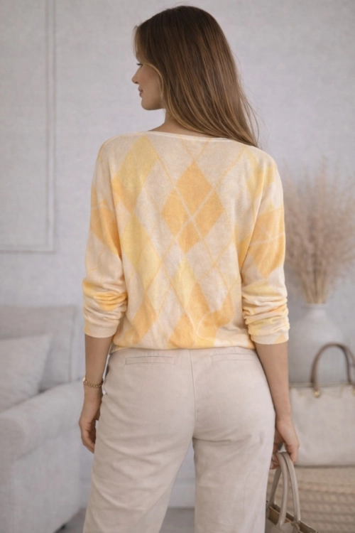 Bluzka Damska Serek w Romby Elegancka Sweter Lekki Casual Modna Żółta