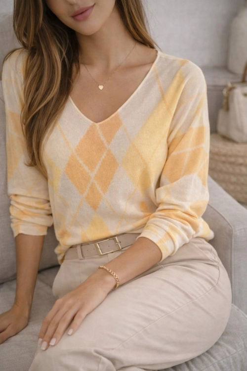 Bluzka Damska Serek w Romby Elegancka Sweter Lekki Casual Modna Żółta