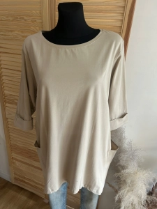 Bluzka damska oversize Megi plus size asymetryczna z kieszonkami beżowa