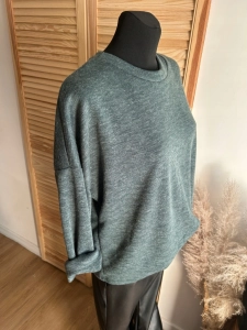 Bluzka damska miękka z kokardkami z tyłu klasyczna elegancka zielona