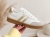 Sneakersy damskie na grubej podeszwie Białe złote dodatki 40