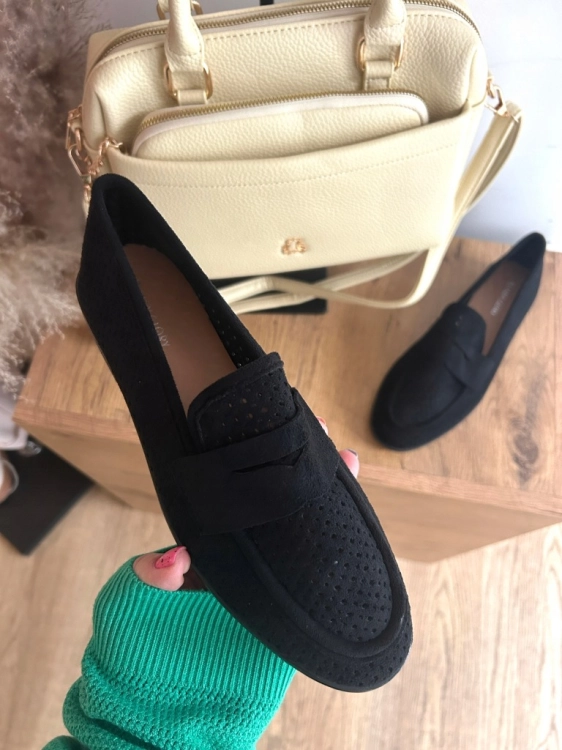 Mokasyny Damskie Loafersy Dziurki Miękkie Lekkie Czarne