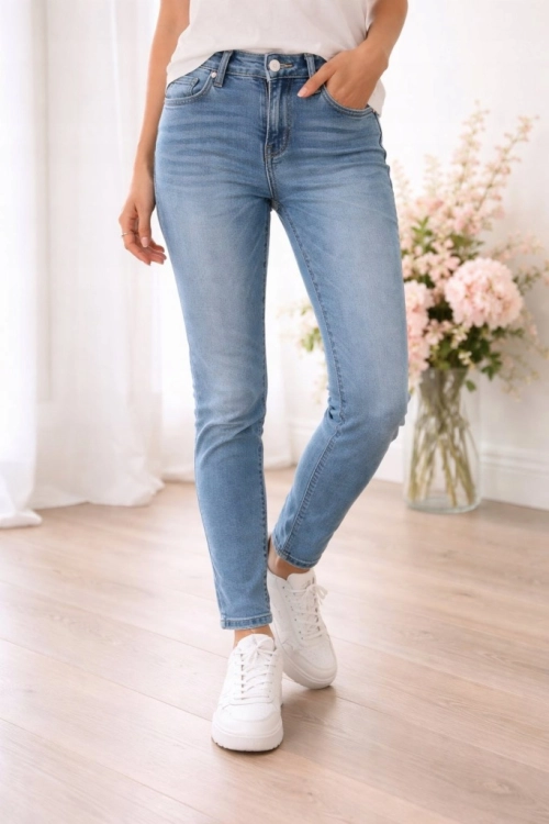 Jeansy damskie Push Up Skinny Fit Elastyczne komfort jasne niebieskie
