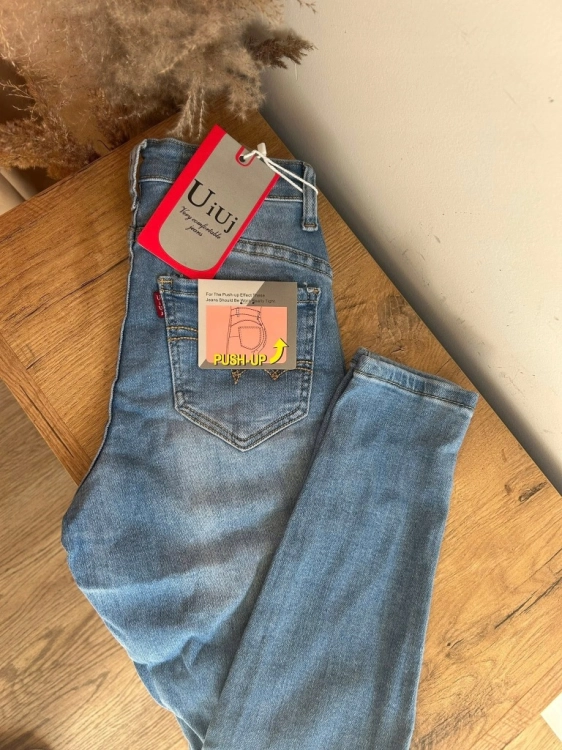 Jeansy damskie Push Up Skinny Fit Elastyczne komfort jasne niebieskie