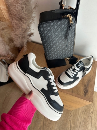 Sneakersy damskie czarne białe na grubej podeszwie sportowe